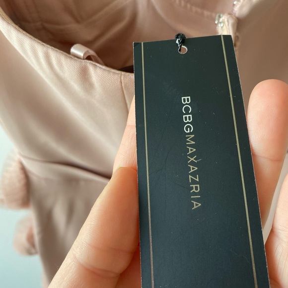 Beautiful nude BCBG dress tags on - Picture 5 of 6